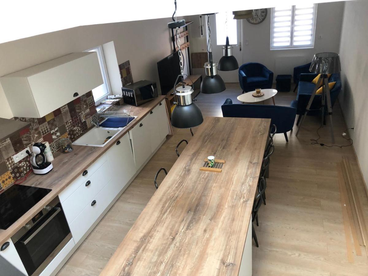 Une Maison Agreable Pour Se Detendre Saint-Quentin  Esterno foto