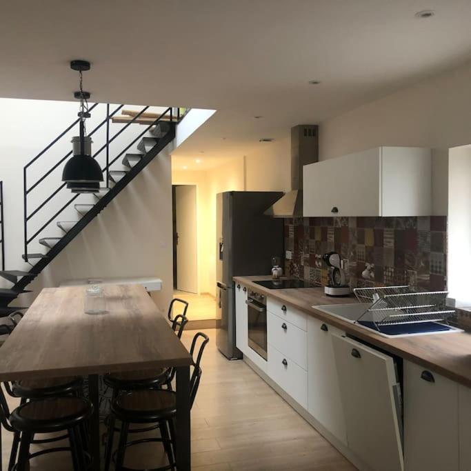 Une Maison Agreable Pour Se Detendre Saint-Quentin  Esterno foto